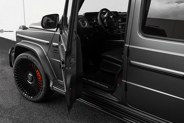 Фото дисков Vossen S17-16 Черный глянец на Mercedes-Benz G-Class III
