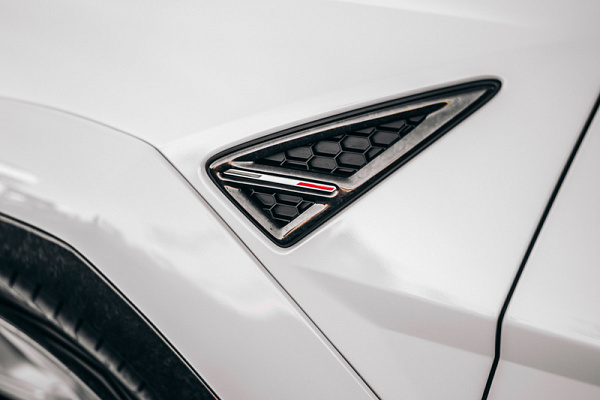 Фото дисков Brixton Forged PF10 Глянцевый лак на Lamborghini Urus