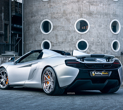 Фото дисков Strasse Wheels SM5R Deep Concave FS на McLaren 650S