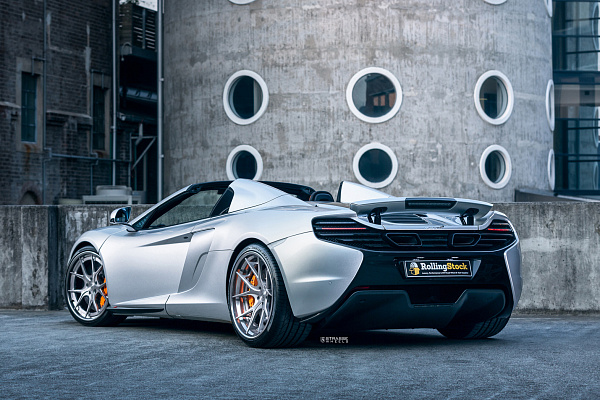 Фото дисков Strasse Wheels SM5R Deep Concave FS Сатиновый тонированный лак на McLaren 650S