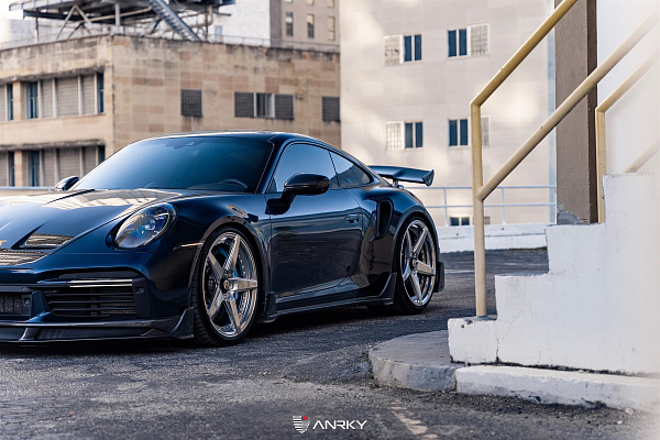 Фото дисков Anrky AN36-S Полированный лак на Porsche 911 VIII