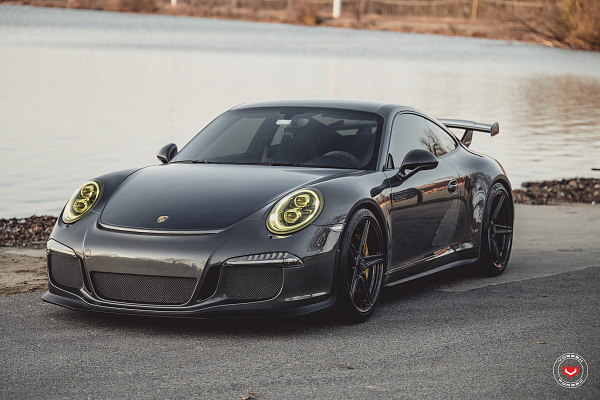 Фото дисков Vossen M-X5 Черный глянец на Porsche 911 VII