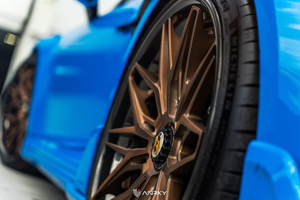 Фото дисков Anrky S3-X1 Сатиновая бронза на Porsche 911 VIII