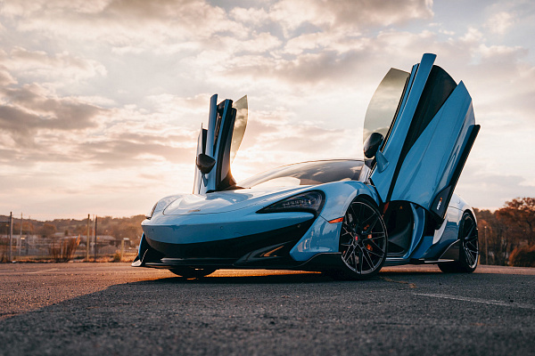 Фото дисков Vossen EVO-5 Черный глянец на McLaren 600