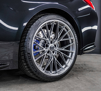 Фото дисков HRE FF28 на BMW 4/M4 (G22/G82)