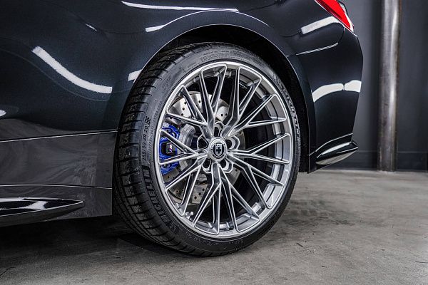 BMW G82 M4