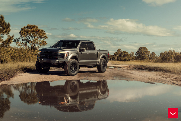 Фото дисков Vossen HFX-1 (6-Lug) Черный глянец на Ford F-150 XIV