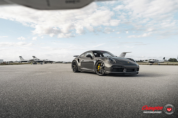Фото дисков Vossen RS92 Глянцевый графит на Porsche 911 VIII