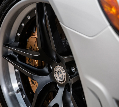 Фото дисков HRE S107 на Mercedes-Benz SL (R231)