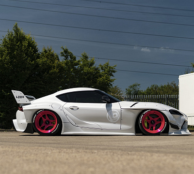 Фото дисков Rotiform USF на Toyota Supra A90