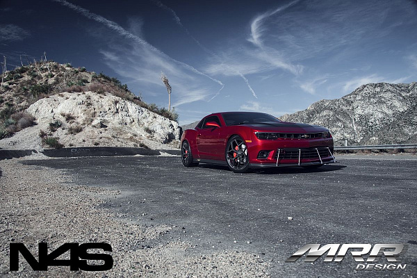 Фото дисков MRR M228 Черный глянец на Chevrolet Camaro V
