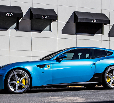 Фото дисков CEC C884 на Ferrari FF