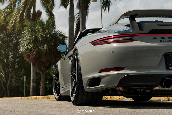 Фото дисков Anrky S3-X3 Черный сатин на Porsche 911 VII