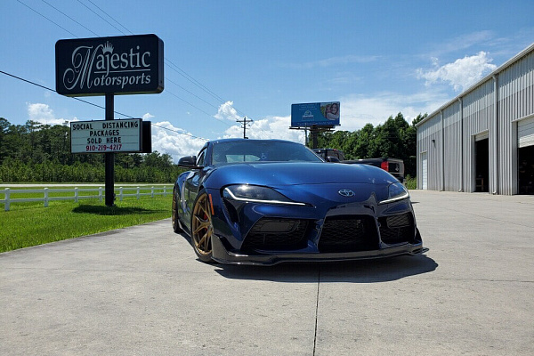 Фото дисков HRE P101 Сатиновое золото на Toyota Supra A90