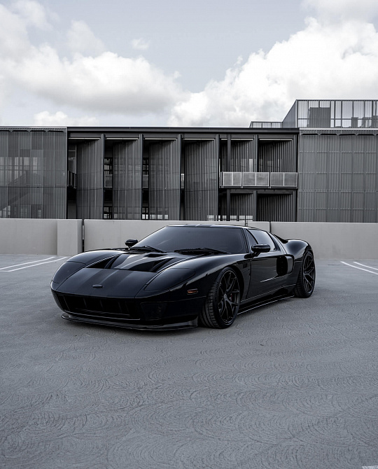 Фото дисков P101 Черный сатин на Ford GT I