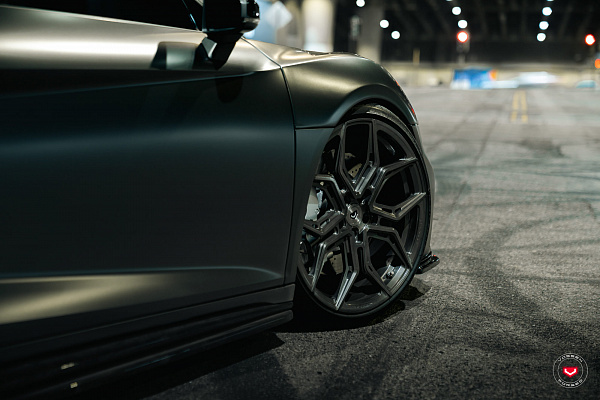Фото дисков Vossen EVO-3R Глянцевый темный лак на Audi R8 (4S)