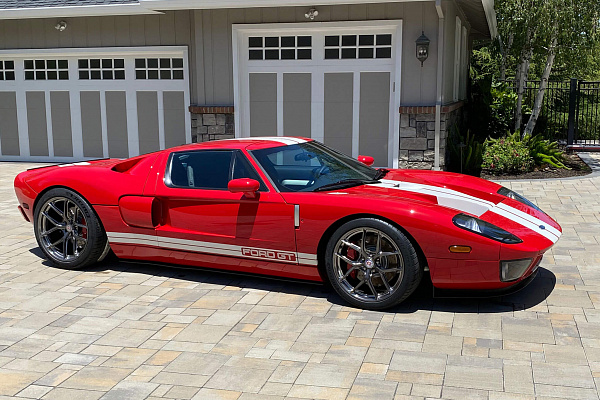Фото дисков HRE P101SC Глянцевый темный лак на Ford GT I
