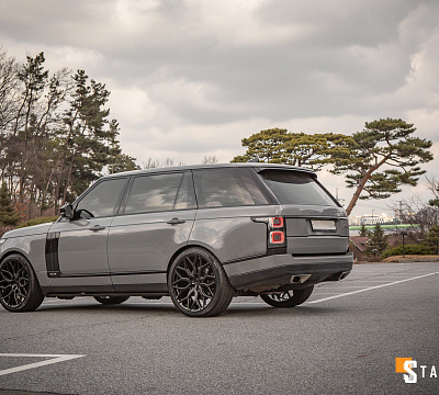 Фото дисков Vossen HF-2 на Land Rover Range Rover IV