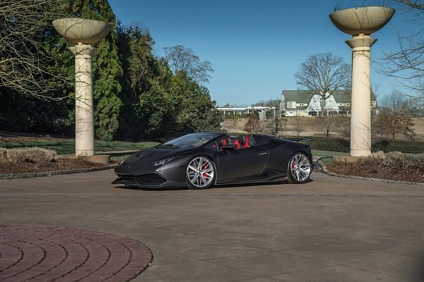 Фото дисков Savini SV88 Сатиновый лак на Lamborghini Huracan
