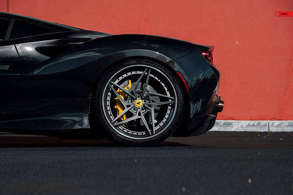 Фото дисков Anrky S3-X3 Сатиновый графит на Ferrari F8