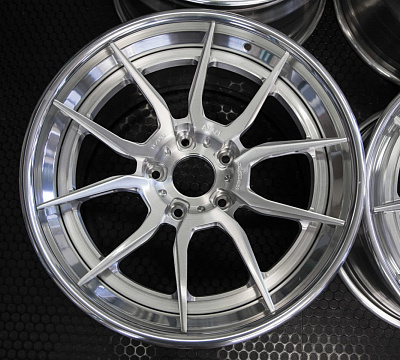 ADV.1 ADV5.0 Track Spec CS