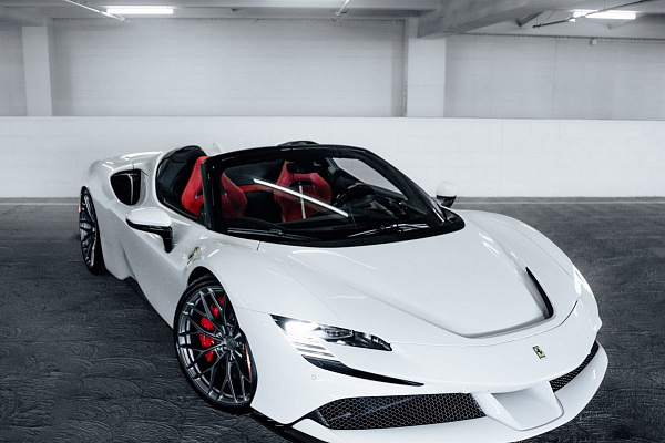 Фото дисков Anrky AN10 Глянцевый темный лак на Ferrari SF90