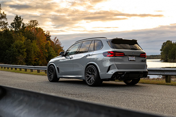Фото дисков Brixton Forged PF13 R / RS Сатиновый темный лак на BMW X5/X5 M (G05/G18/F95)