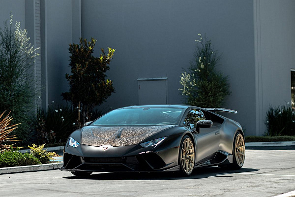 Фото дисков Anrky AN22 Сатиновая шампань на Lamborghini Huracan