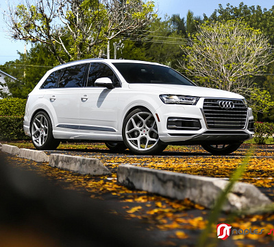 Фото дисков Vossen CG-205 на Audi Q7 (4M)