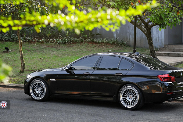 Фото дисков HRE 309 Серебро на BMW 5/M5 (F10)