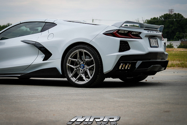 Фото дисков MRR NES SS-3 Глянцевый лак на Chevrolet Corvette C8