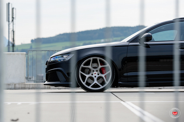 Фото дисков Vossen CG-205 Глянцевый лак на Audi A/RS 6 (C7)