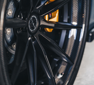 Фото дисков Brixton Forged R11-R на BMW 8/M8