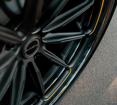 Фото дисков Brixton Forged R11-RS на Porsche Cayenne III