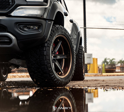 Фото дисков Anrky AN36-S на Ram 1500 V