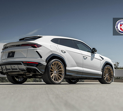 Фото дисков HRE P103SC на Lamborghini Urus