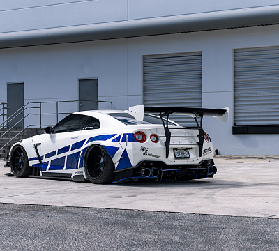 Фото дисков Strasse Wheels SM5R Deep Concave FS на Nissan GT-R