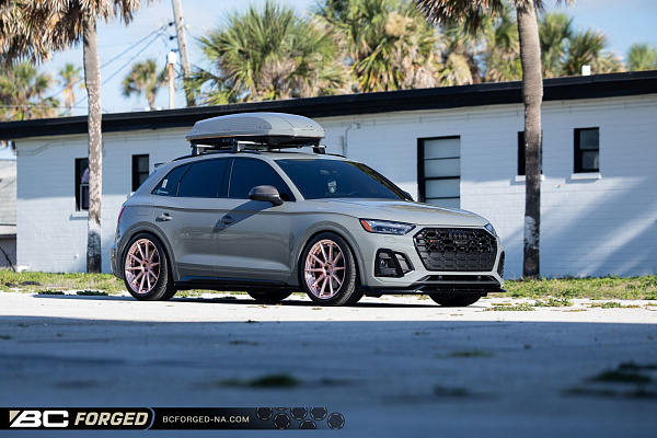 Фото дисков BC Forged HCS04 Другой цвет на Audi Q5 (FY)