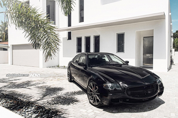 Фото дисков ADV.1 ADV10 M.V2 SL Сатиновый тонированный лак на Maserati Quattroporte V