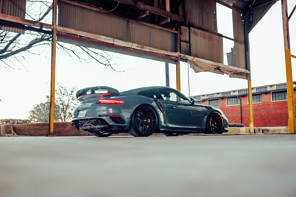 Фото дисков Strasse Wheels SM5RT Deep Concave Duoblock Черный сатин на Porsche 911 VII