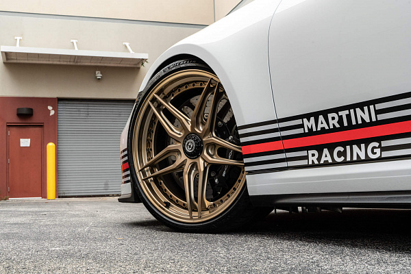Фото дисков HRE S107SC Сатиновое темное золото на Porsche 911 VIII