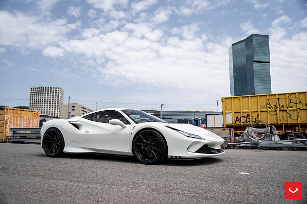 Фото дисков Vossen HF-3 Черный сатин на Ferrari F8