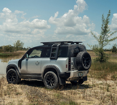 Фото дисков Vossen HF-5 на Land Rover Defender II