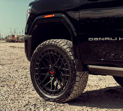 Фото дисков Vossen LCX-02 на GMC Sierra IV