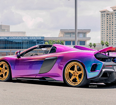 Фото дисков Strasse Wheels SV5 Deep Concave Duoblock на McLaren 650S