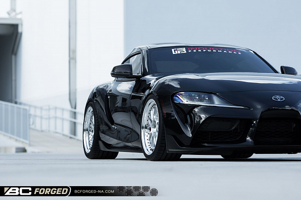 Фото дисков BC Forged LE81 // MLE81 Глянцевый лак на Toyota Supra A90