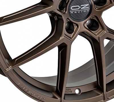 OZ Racing Estrema GT HLT