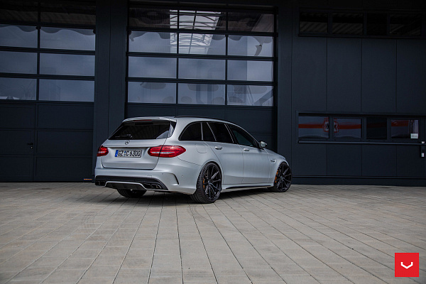 Фото дисков Vossen HF-3 Глянцевый темный лак на Mercedes-Benz C-Class (W205)