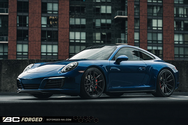 Фото дисков BC Forged HCA162 Глянцевый темный лак на Porsche 911 VII