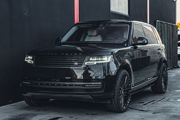 Фото дисков Brixton Forged LX01 Черный глянец на Land Rover Range Rover V